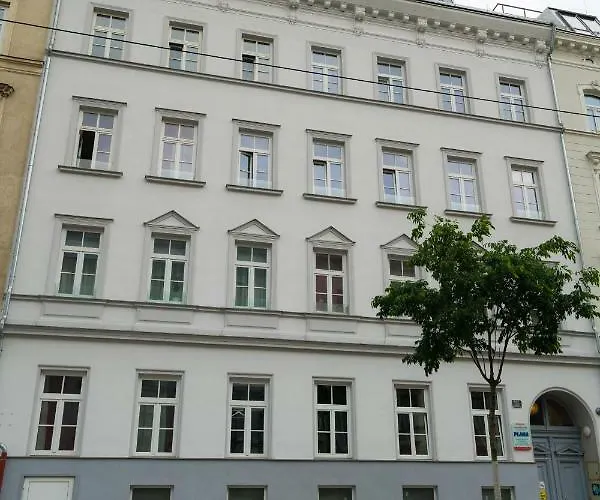 Residence, Herbststrasse - Ottakring Viena